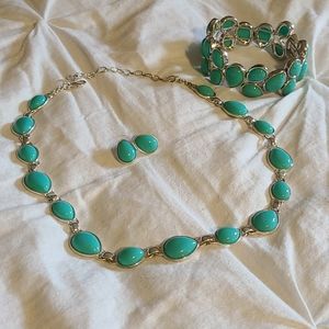 Napier Necklace Set